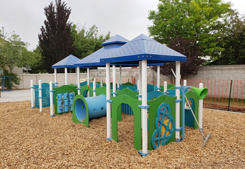A Spacious Playground Builds Muscles & Motor Skills
